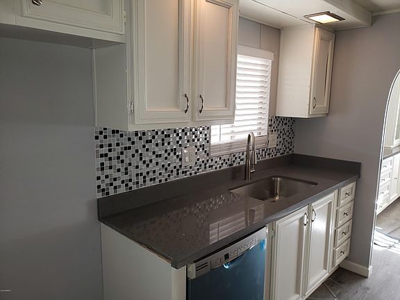 3rd image of 9107 E Olive Ln S
