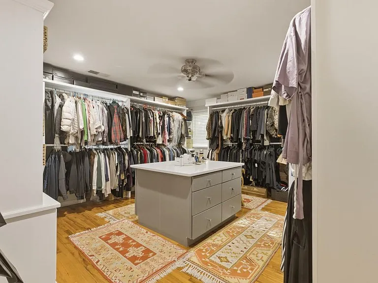 1350 Battleview Dr NW — Photo 9
