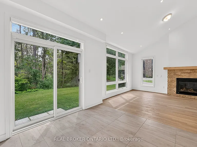 139 Marina Village Dr — Photo 10
