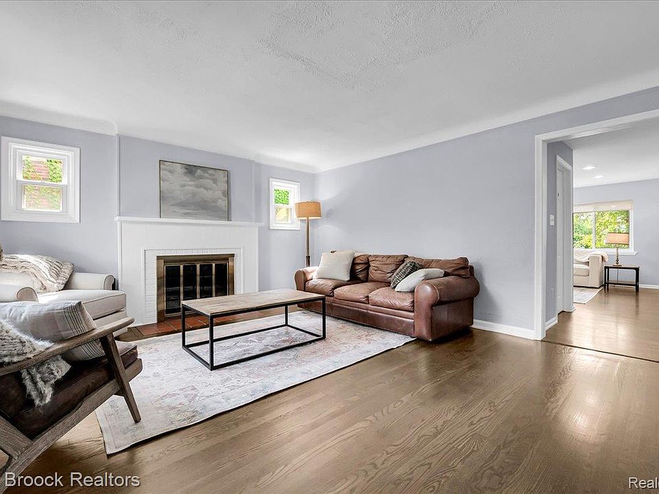 4151 Arlington Dr, photo 4