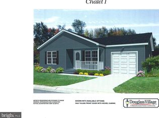 24 Daphne Ct, Douglassville, PA 19518