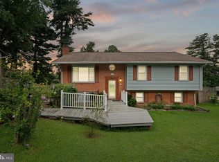 4031 Forge Dr, Woodbridge, VA 22193