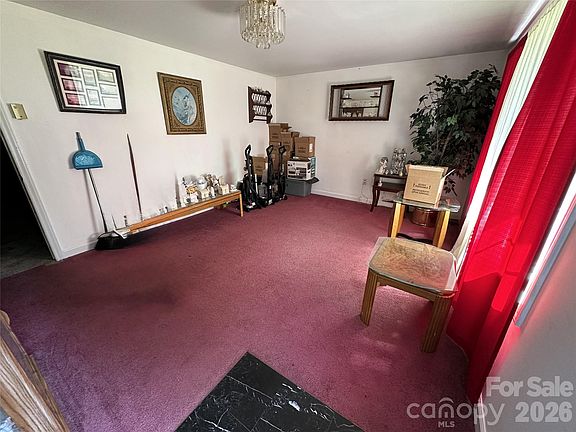 2nd image of 78 Tulip Ave SW