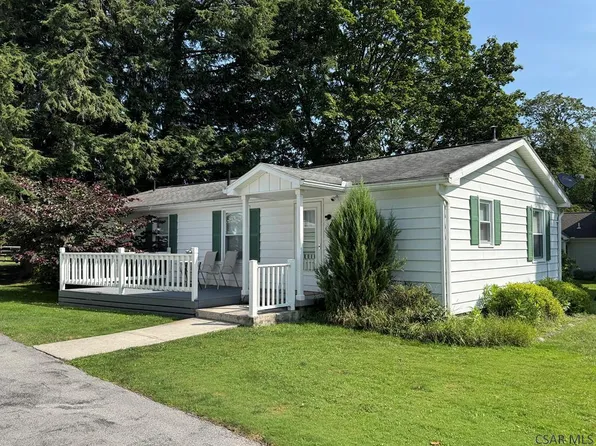 827 Sunset Ave, Johnstown, PA 15905