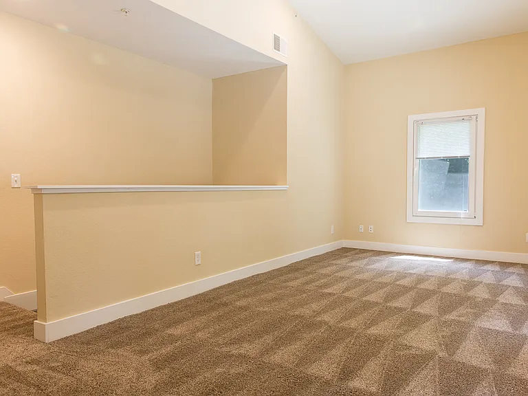 Fieldstone Apartments — Photo 3