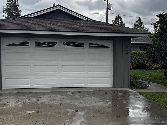 2nd image of 620 S Mariposa St