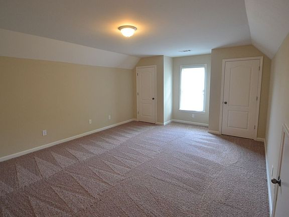 4th image of 3805 Bay Grove Way