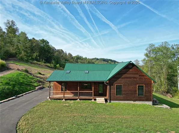 1406 Holmes Hollow Rd, Charleston, WV 25312