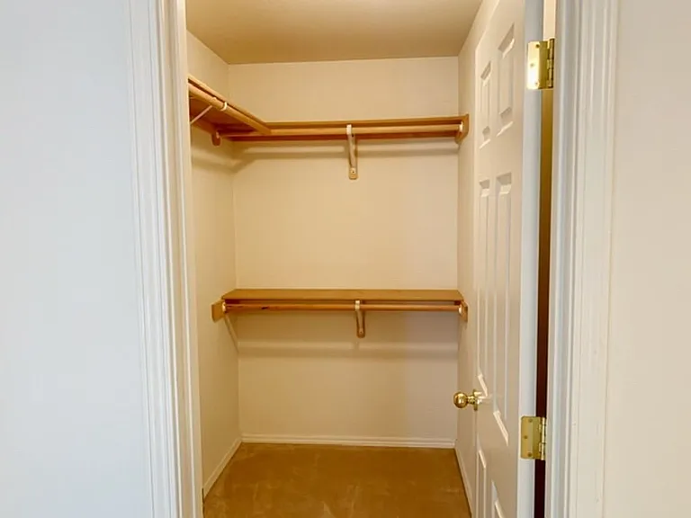 621 Donna Dr #A — Photo 7