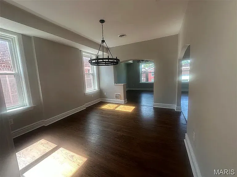 2 bed, 1186 sqft, $1,850 — Photo 4