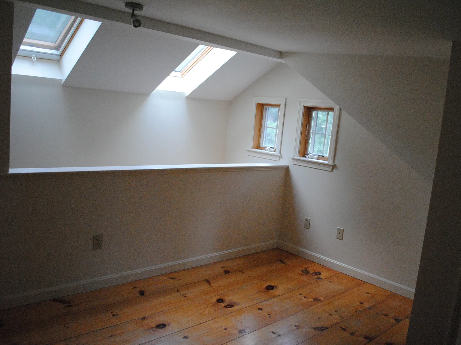 1 bed, 500 sqft, $1,400 — Photo 2