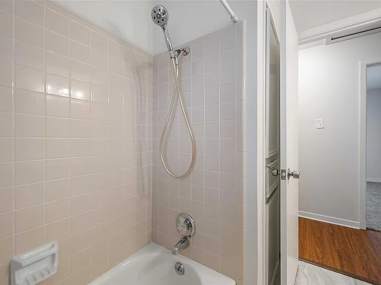 814 Alyse St — Photo 15