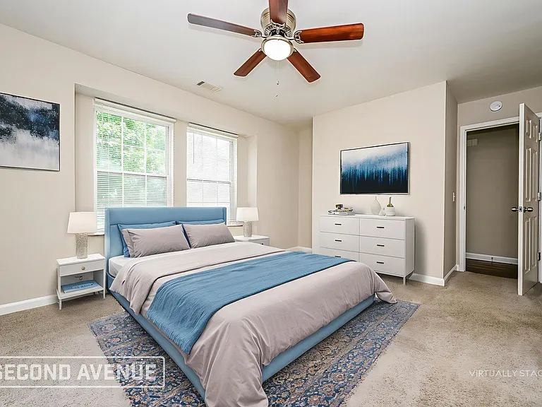 2370 Iron Horse Dr — Photo 8