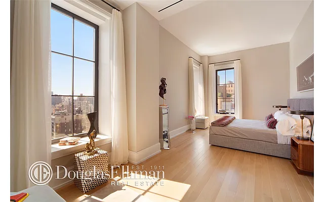 Sold by Douglas Elliman | media 23