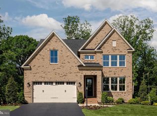 6556 Clubhouse Dr, Laurel, MD 20708