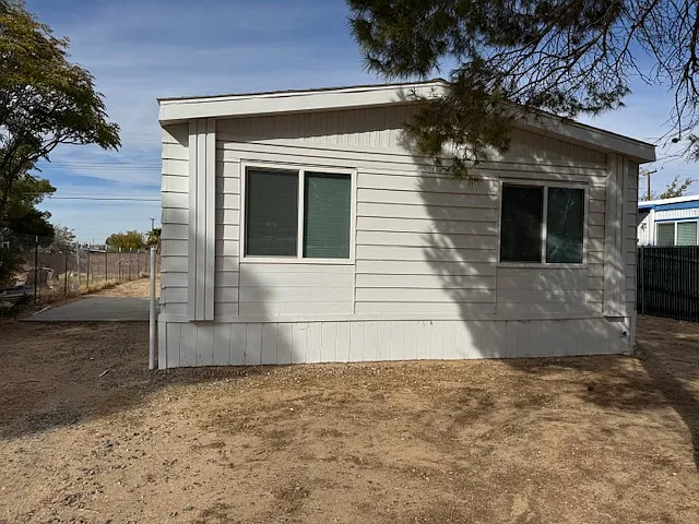 3 bed, 1440 sqft, $1,400 — Photo 2