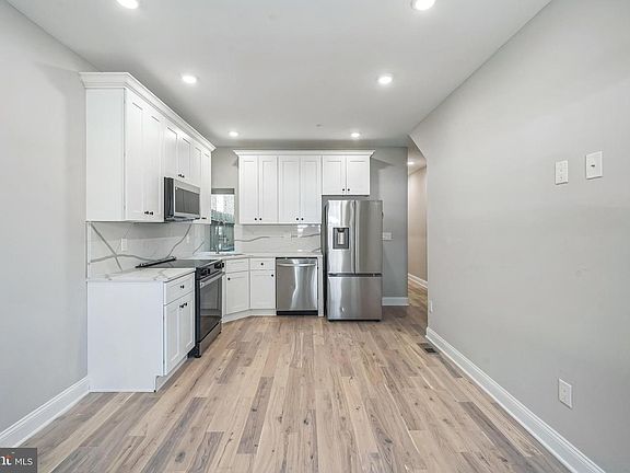 4th image of 1702 S 22nd St