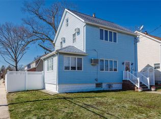 2128 Pine St, Baldwin, NY 11510
