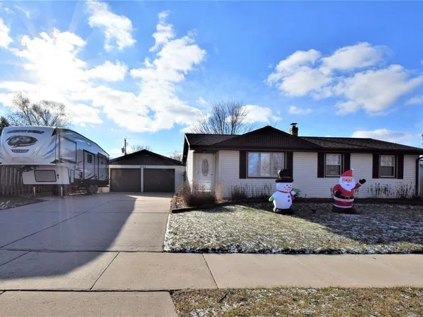 1695 Boland Rd, Green Bay, WI 54303