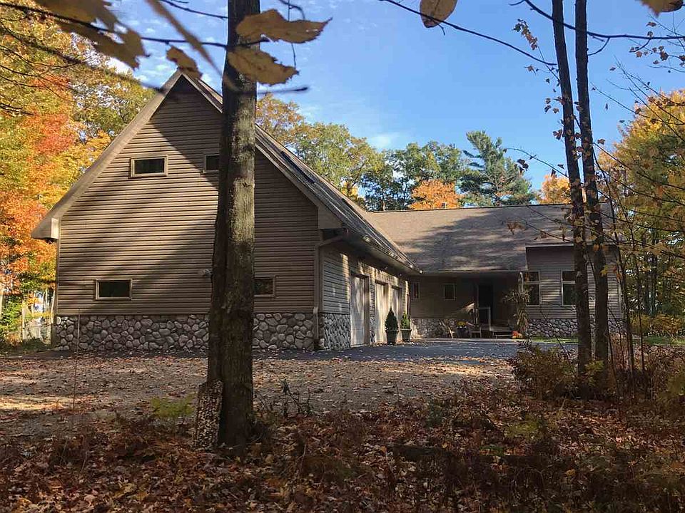 1st image of 10 Waterford Ave
