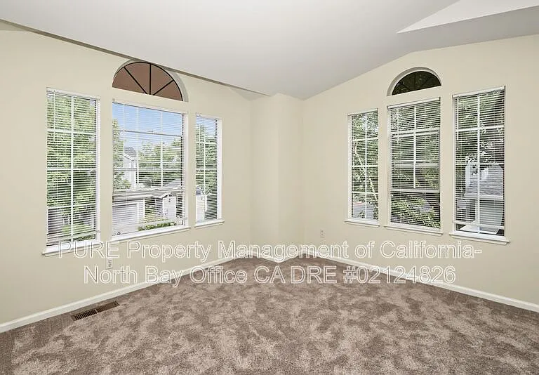 520 Laurel Grove Cir — Photo 17