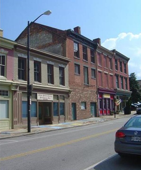 1st image of 235 N Sycamore St