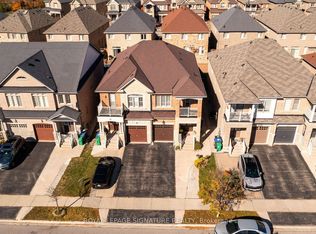 30 Franktown Dr, Brampton, ON L6P 3N3