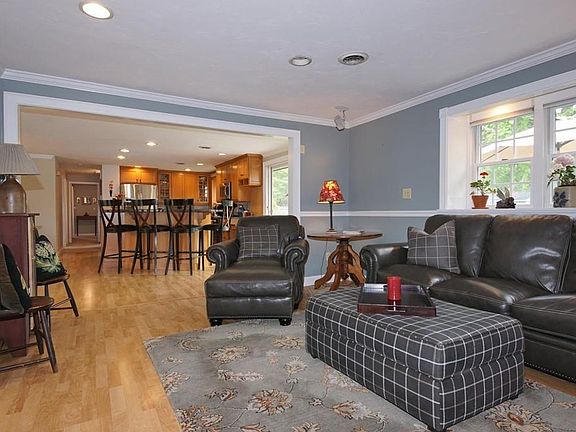 4th image of 5 Cornell Rd