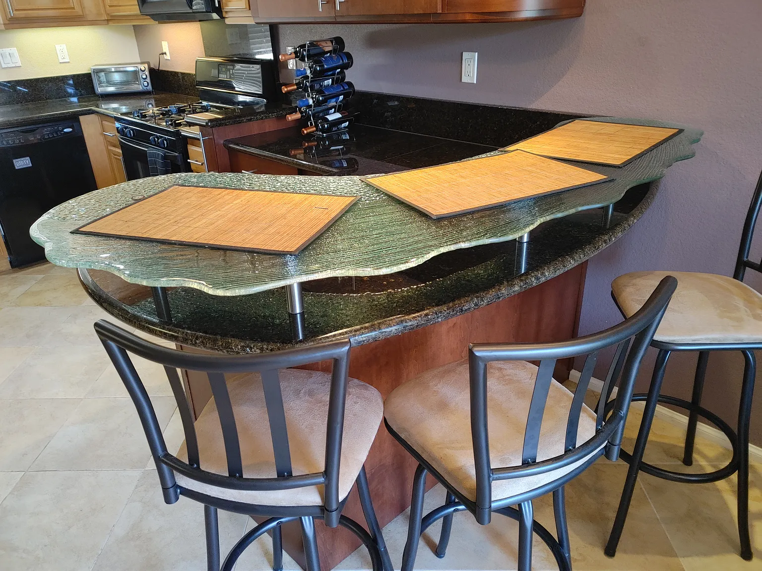 3 bed, 1279 sqft, $1,400 — Photo 3
