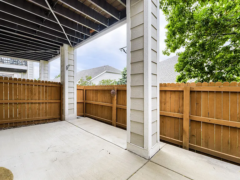 2943 Mount Royal Dr — Photo 23