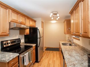 1231 SW 132nd Ln APT 1032, Burien, WA
