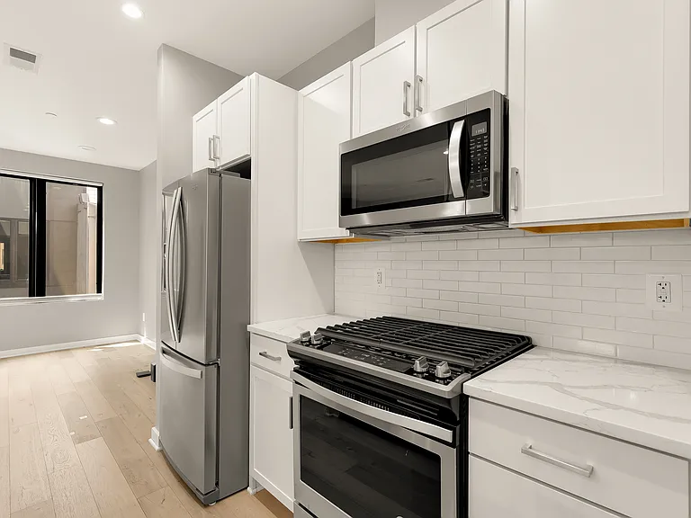 507 Kennedy St NW #6 — Photo 15