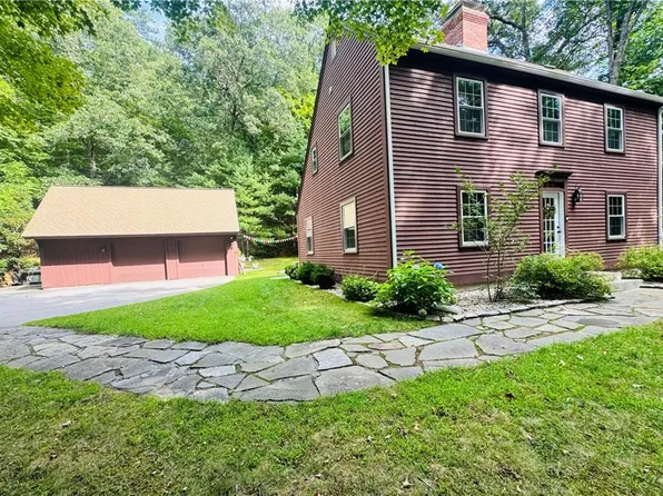 15 Paine District Rd, Woodstock, CT 06281