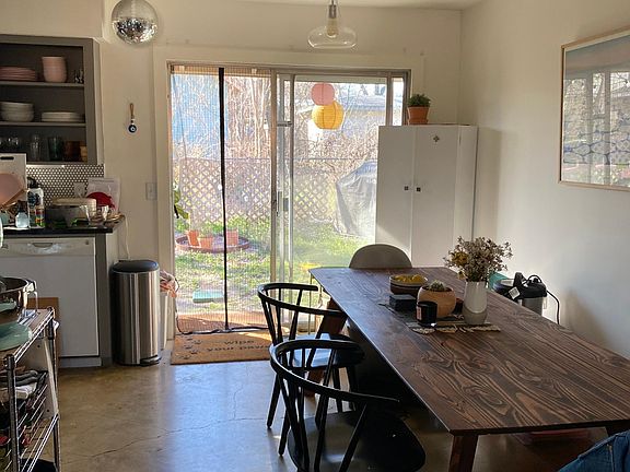 5th image of 3802 Vineland Dr