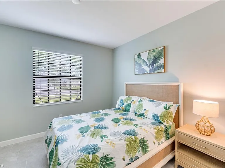 18546 Ives Dr — Photo 20