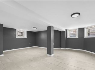 738 E Marquette Rd #1, Chicago, IL 60637