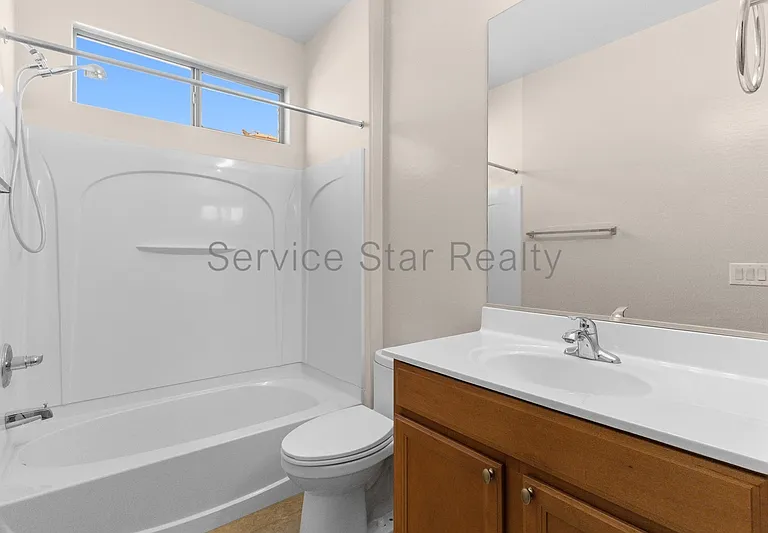 42181 W Basie Ln — Photo 8