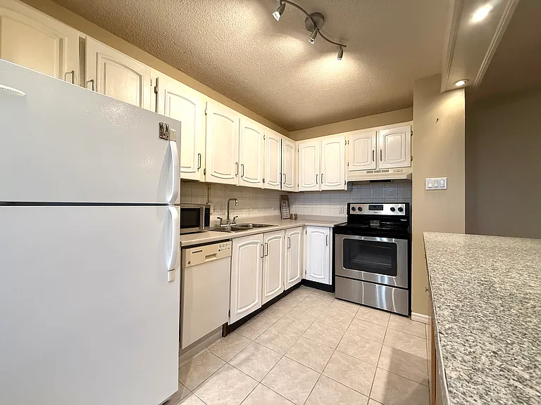 215 Glenridge Ave #509 — Photo 7