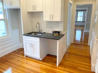 25 Trowbridge St FLOOR 2, Arlington, MA 02474
