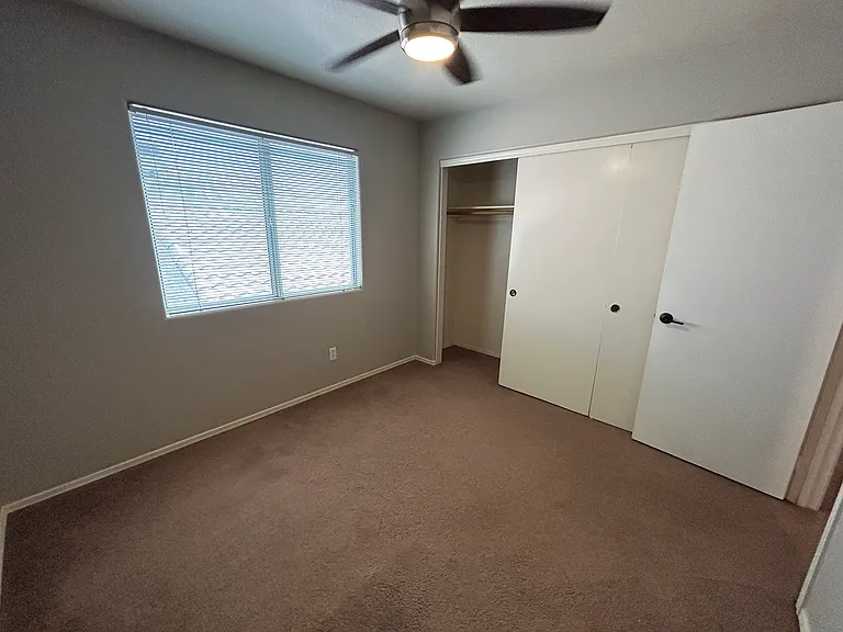 4132 E Anderson Dr — Photo 25