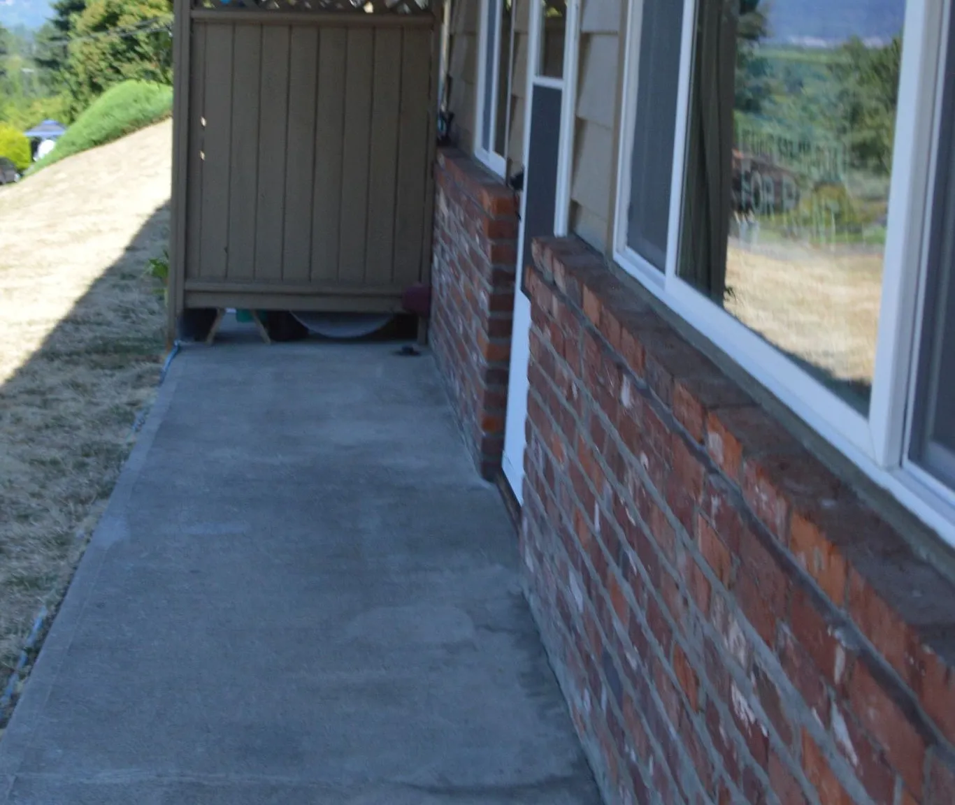 725 Northwest Pine Street - 10 — Photo 2