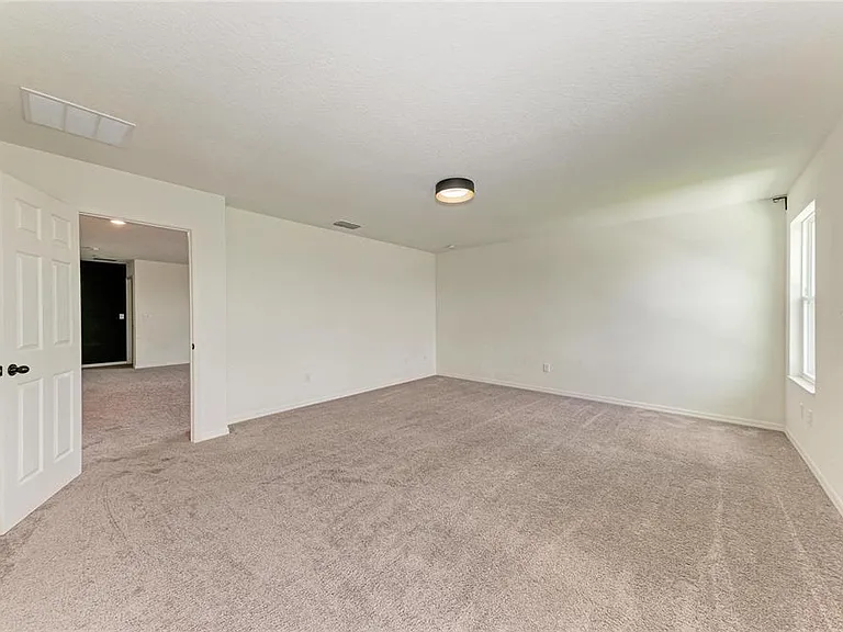 5826 143rd Ct E — Photo 28