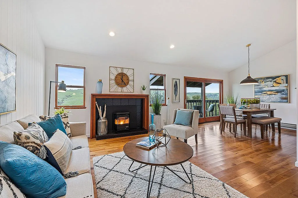 104 Vista Heights Rd photo 1