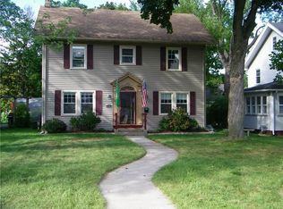 3671 Saint Paul Blvd, Rochester, NY 14617