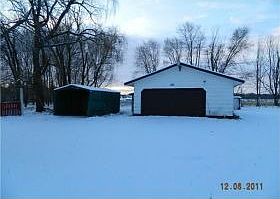 2nd image of E7274 850th Ave