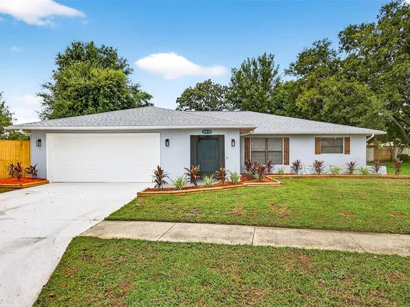 12839 Walnut Tree Ln, Hudson, FL 34669