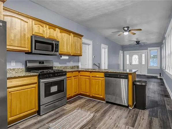711 W 27th St, Norfolk, VA 23517