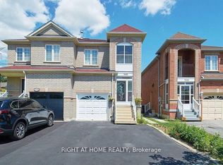 7482 Magistrate Ter, Mississauga, ON L5W 1L2