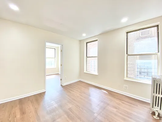 Rented by Bohemia Realty Group | media 12