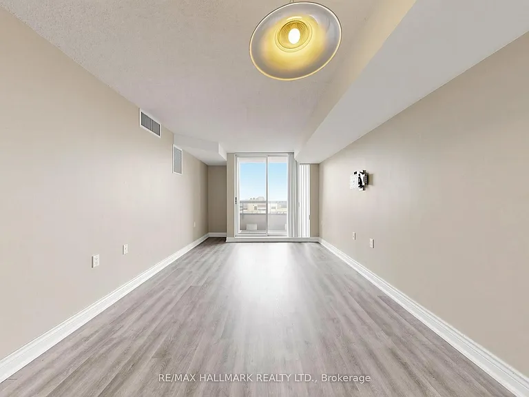 35 Finch Ave E #1808 — Photo 7